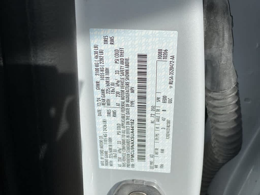 Used 2025 Ford Escape ST-Line Select AWD/4WD image 30