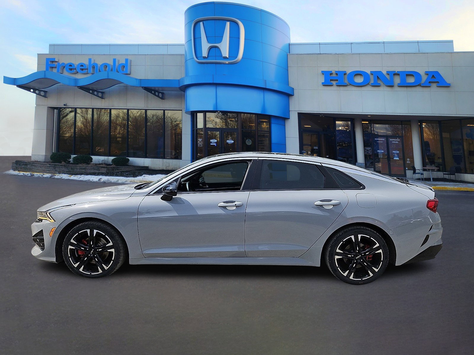 Used 2023 Kia K5 GT-Line image 4