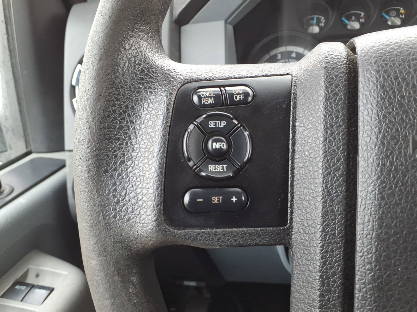 Used 2015 Ford F250 XLT w/ Camper Package AWD/4WD image 24