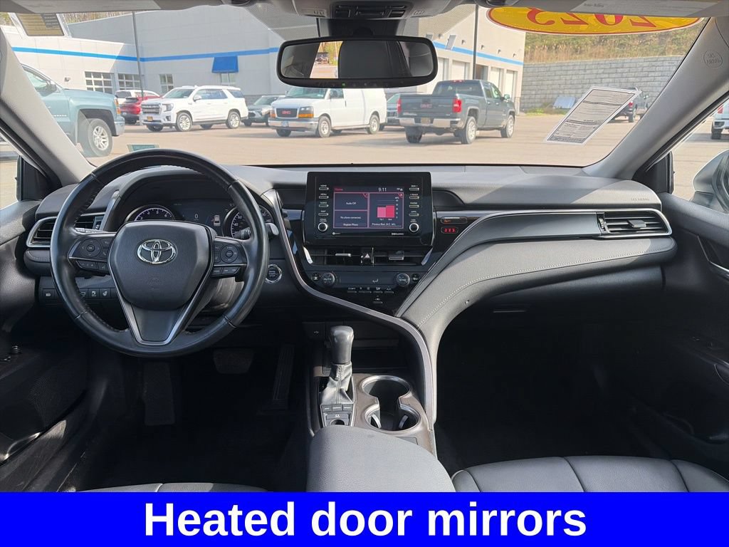 Used 2023 Toyota Camry SE w/ Cold Weather Package AWD/4WD image 17