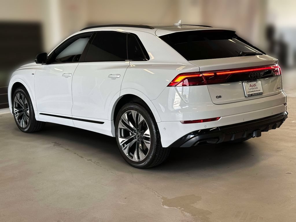 Used 2025 Audi Q8 Premium Plus w/ Premium Plus Package AWD/4WD image 6