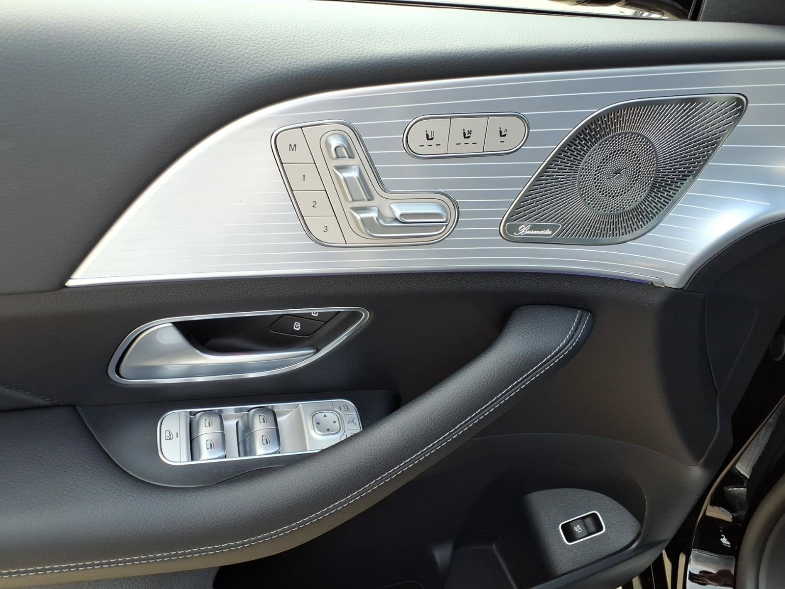 New 2026 Mercedes-Benz GLS 450 4MATIC image 12