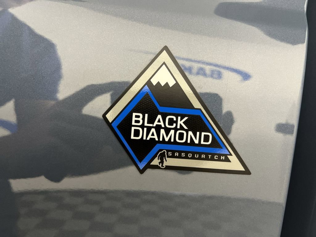 Used 2024 Ford Bronco Black Diamond AWD/4WD image 31