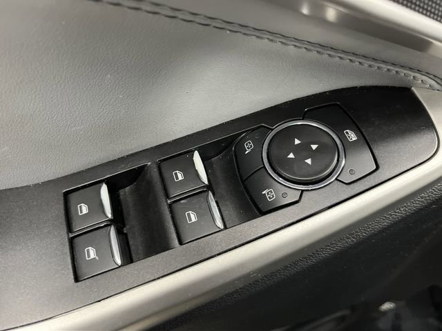 Used 2022 Ford Explorer XLT w/ Equipment Group 202A image 29