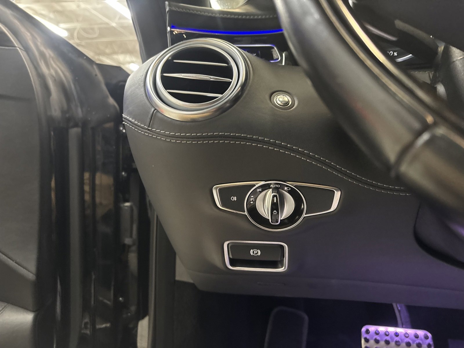 Used 2015 Mercedes-Benz S 550 S 550 image 16