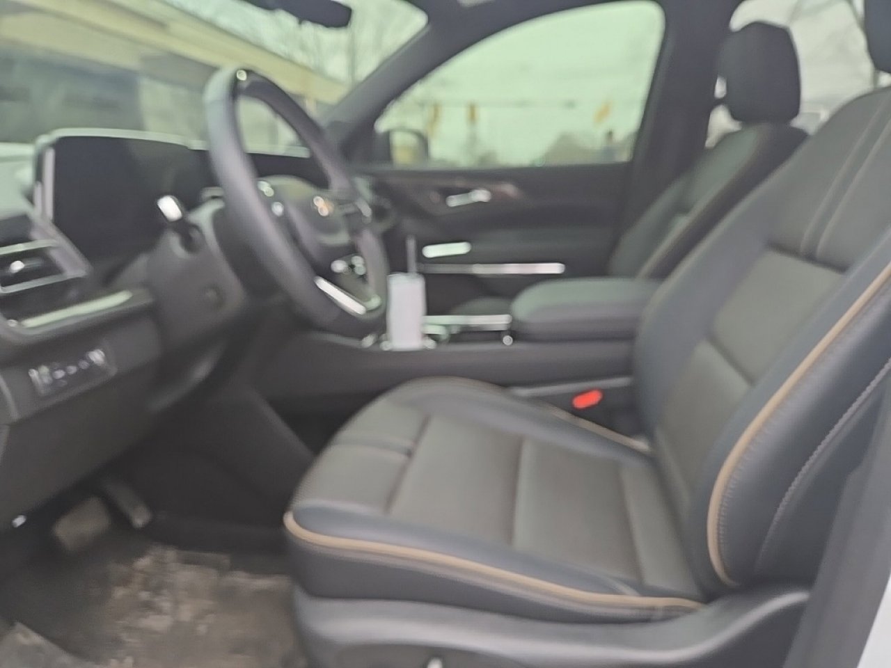Used 2025 Chevrolet Traverse High Country w/ LPO, Floor Liner Package image 20
