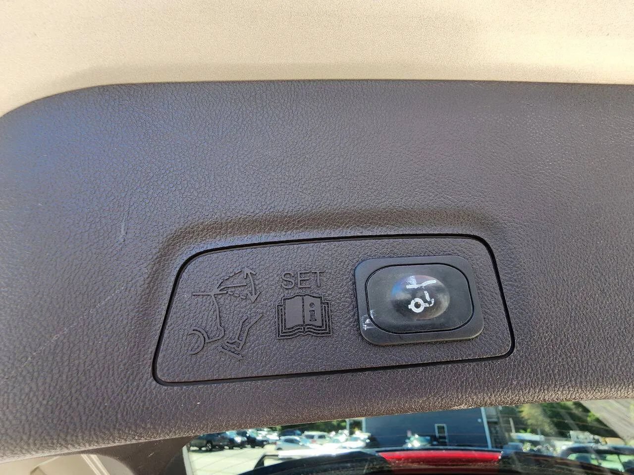 Used 2015 Lincoln MKC AWD w/ Equipment Group 102A Reserve image 13