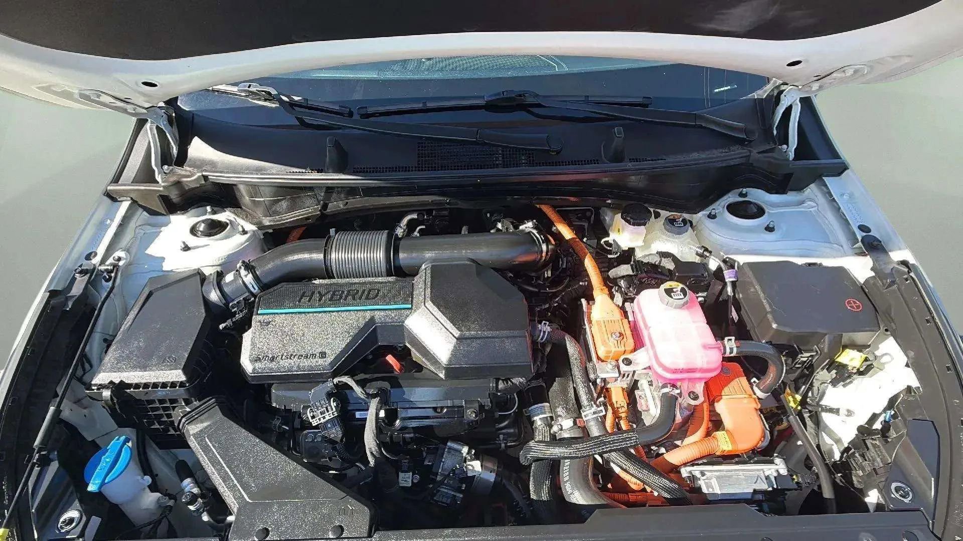 Used 2023 Kia Sportage EX image 36