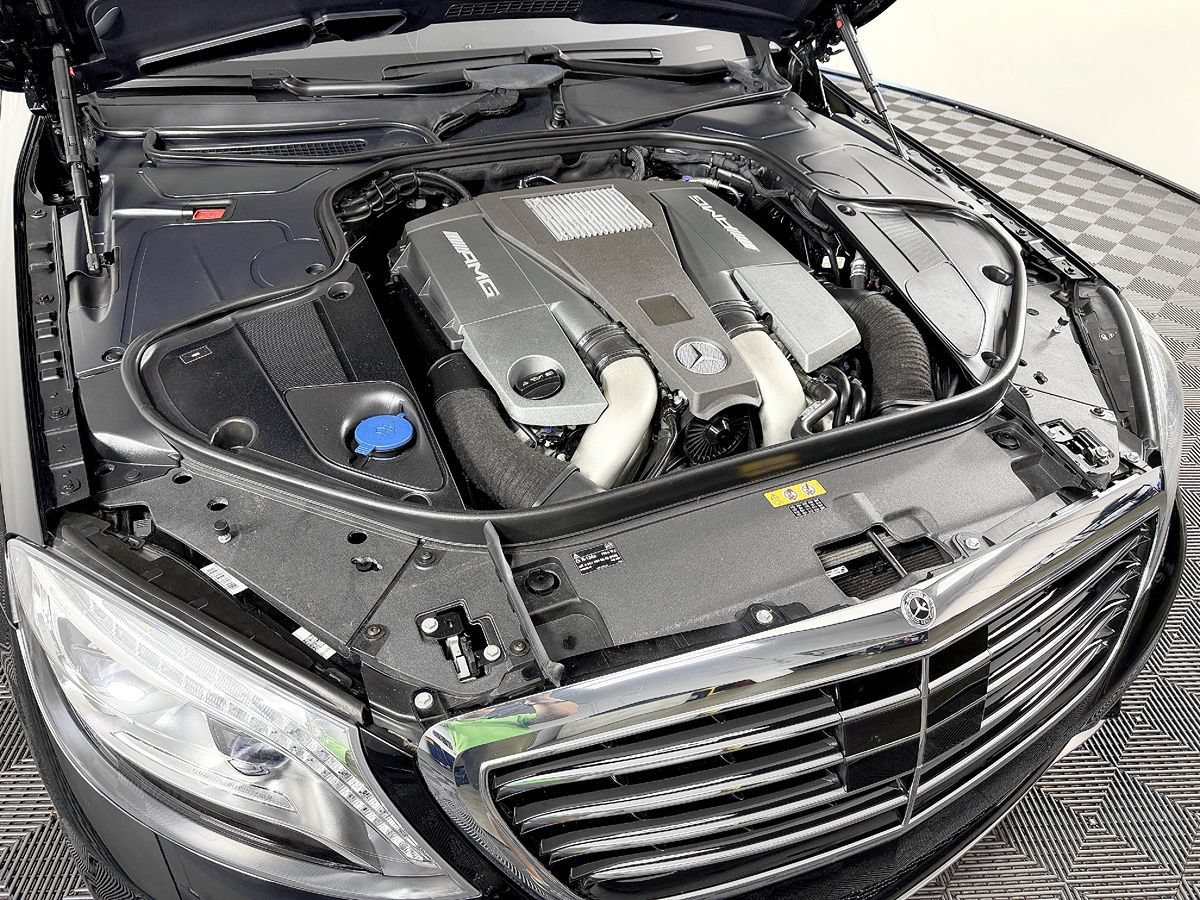 Used 2015 Mercedes-Benz S 63 AMG 4MATIC Sedan image 26