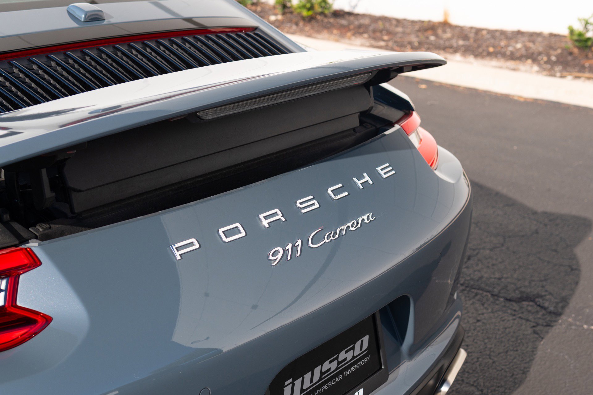 Used 2017 Porsche 911 Carrera RWD image 28