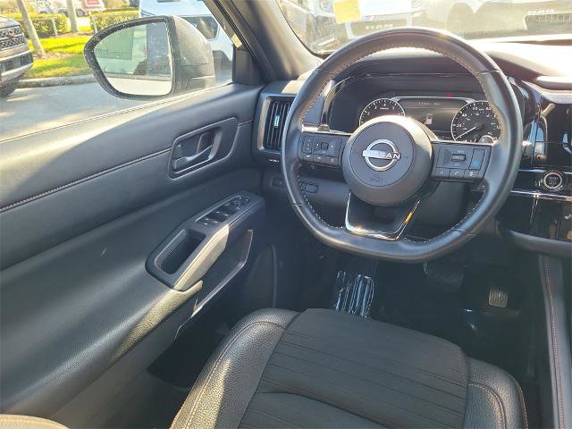Certified 2023 Nissan Pathfinder Rock Creek image 19