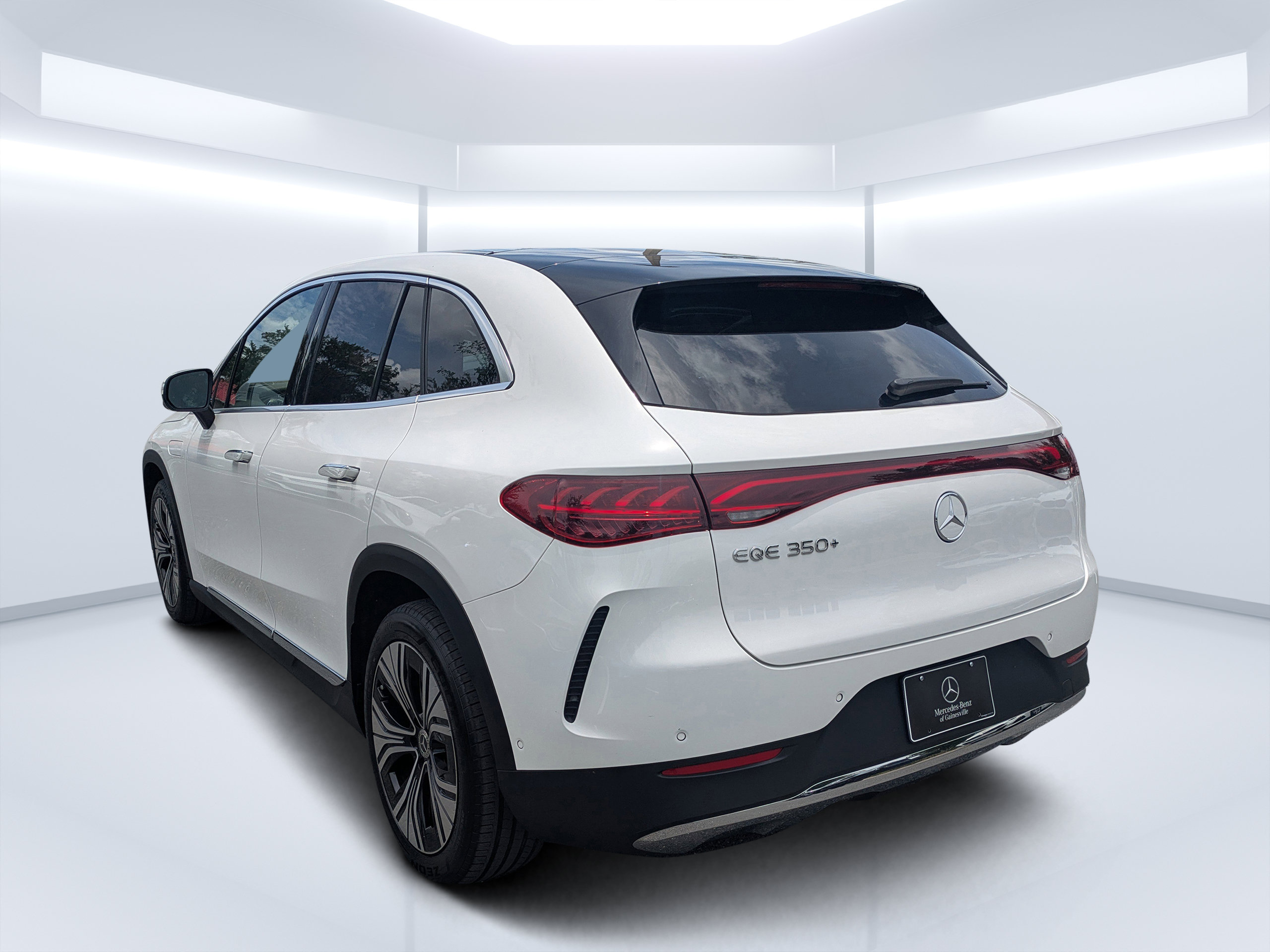 Certified 2023 Mercedes-Benz EQE 350+ SUV image 5