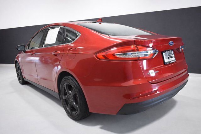 Used 2020 Ford Fusion S image 3