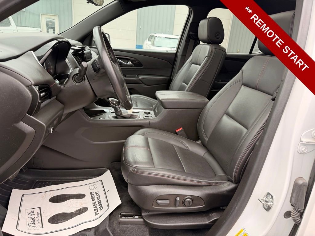 Used 2022 Chevrolet Traverse RS image 14