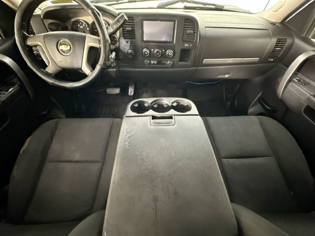 Used 2014 Chevrolet Silverado 2500 LT AWD/4WD image 10