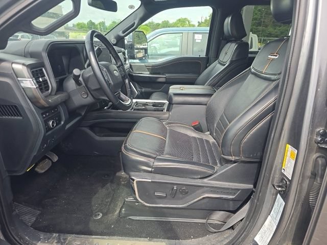 Used 2024 Ford F350 Platinum w/ Tremor Off-Road Package AWD/4WD image 6