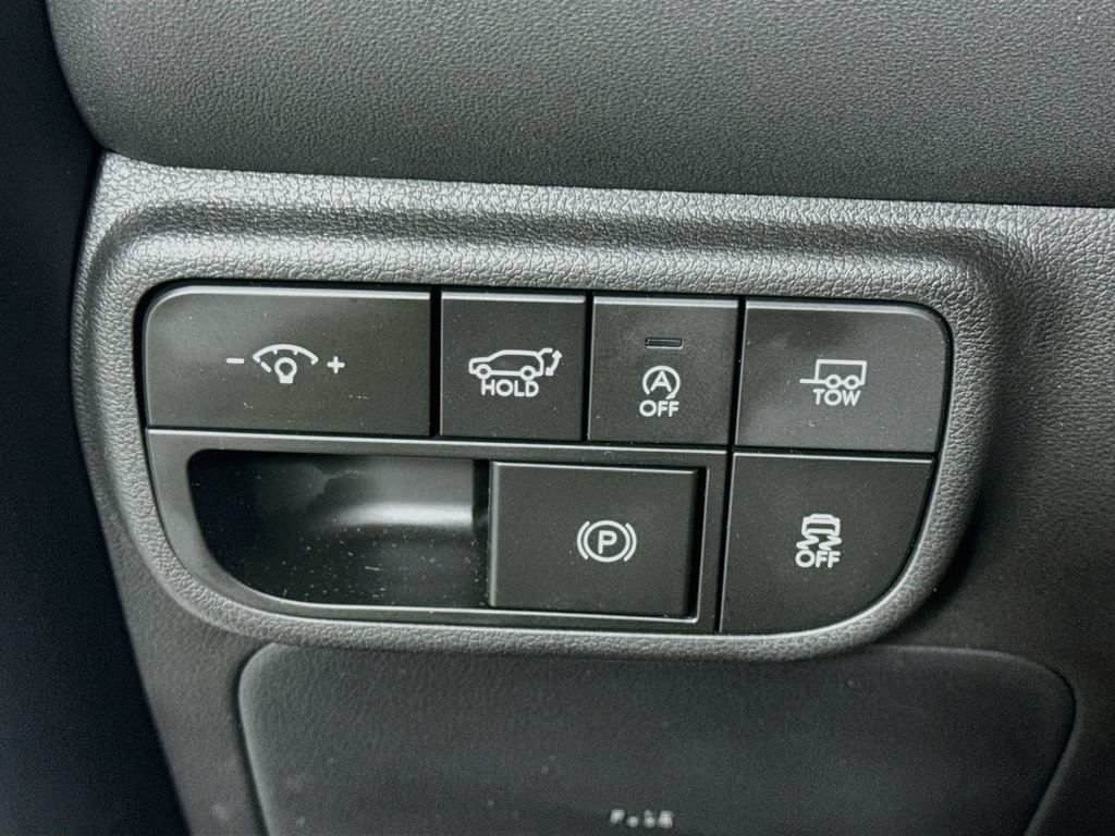 Certified 2026 Hyundai Palisade Limited FWD image 10