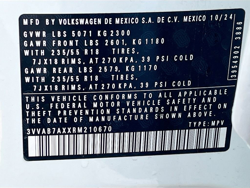 Used 2024 Volkswagen Tiguan Wolfsburg Edition AWD/4WD image 33