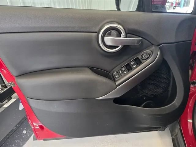 Used 2017 FIAT 500X Pop w/ Pop Popular Equipment Package AWD/4WD image 8