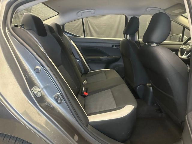 Used 2021 Nissan Versa SV FWD image 18