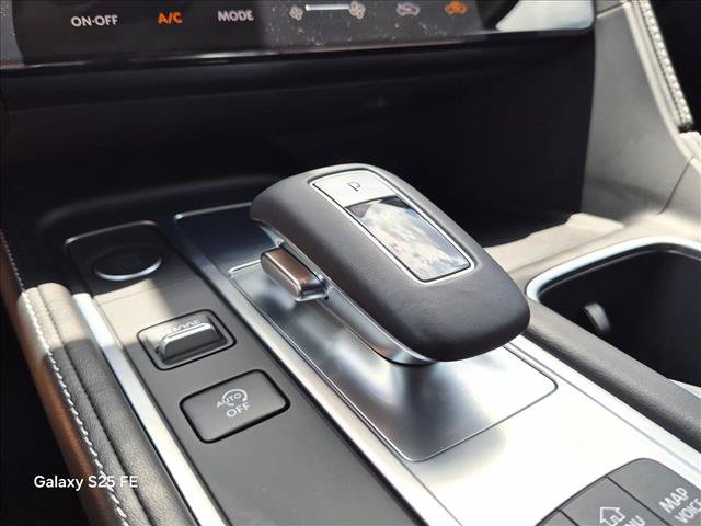 Used 2025 INFINITI QX60 Luxe AWD/4WD image 12