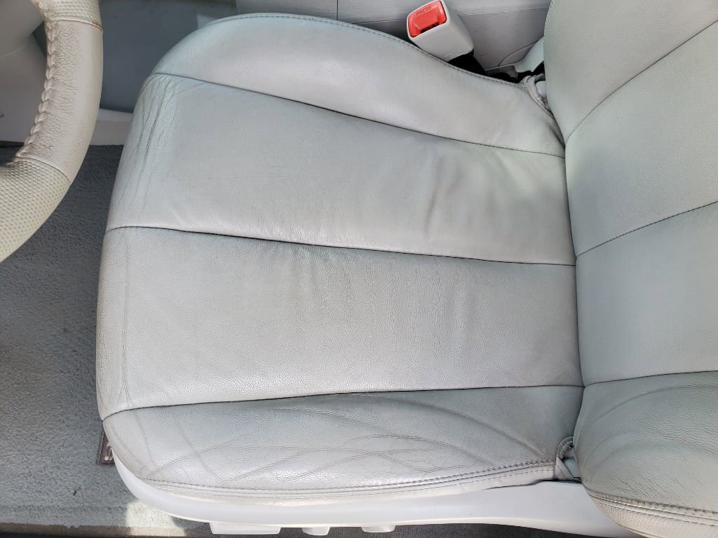 Used 2012 Toyota Sienna XLE FWD image 17