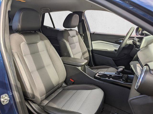 Used 2024 Chevrolet Trax LT image 19