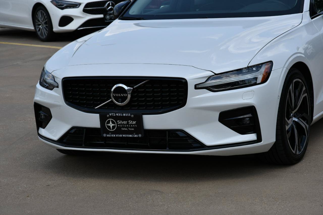 Used 2024 Volvo S60 B5 Plus FWD image 3