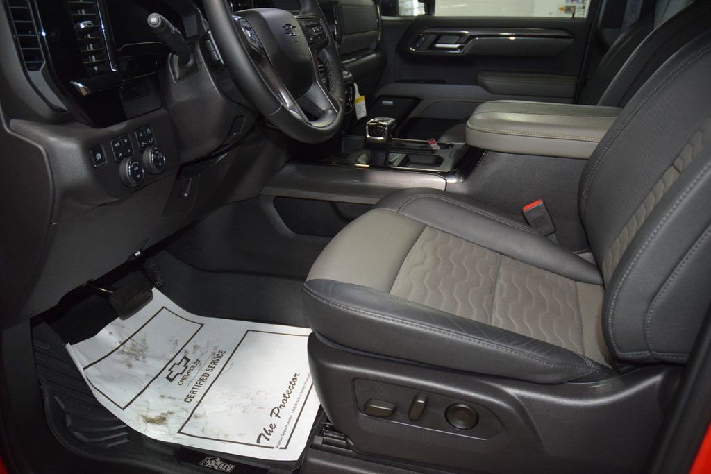 Used 2024 Chevrolet Silverado 1500 ZR2 w/ ZR2 Bison Edition image 39