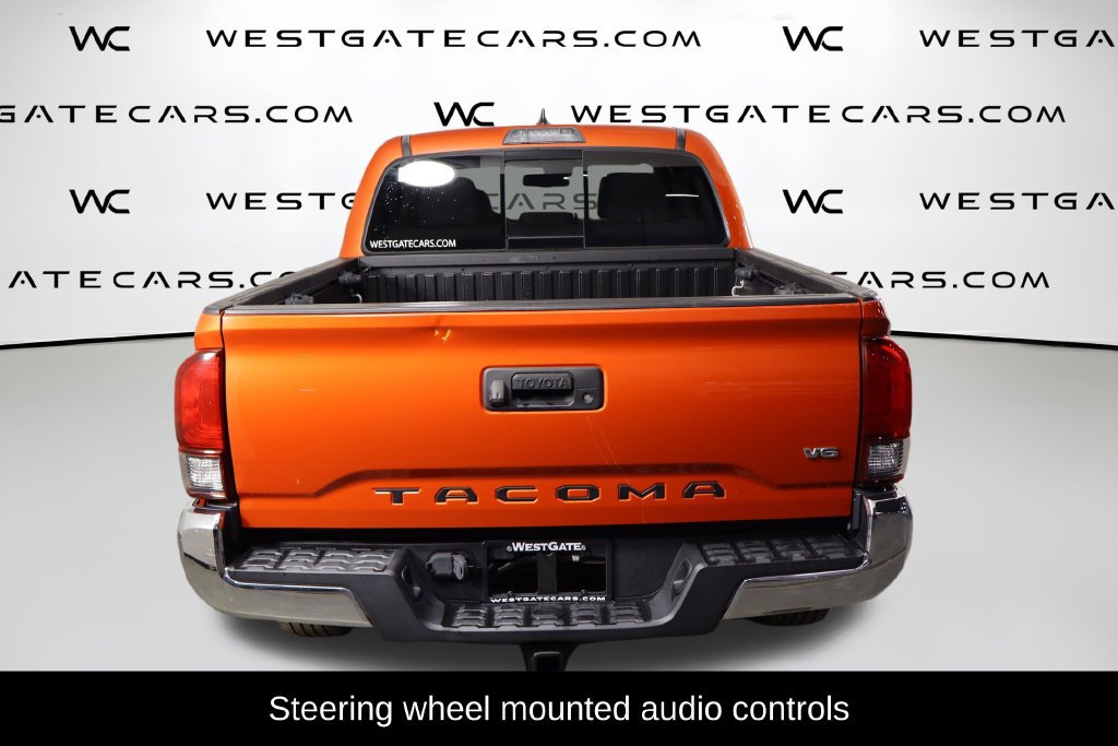 Used 2018 Toyota Tacoma SR5 RWD image 4
