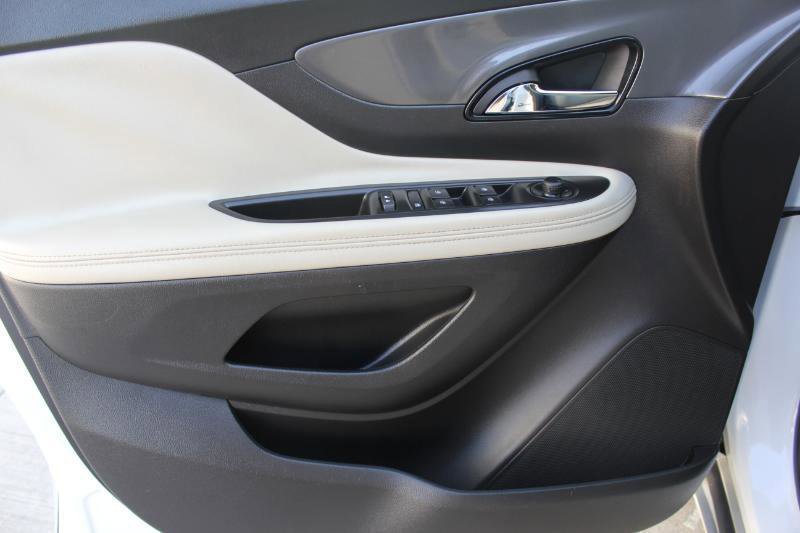 Used 2018 Buick Encore Essence AWD/4WD image 10