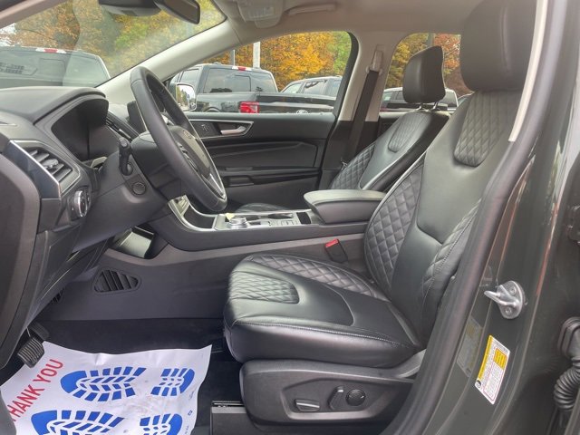 Certified 2024 Ford Edge Titanium w/ Equipment Group 301A image 18
