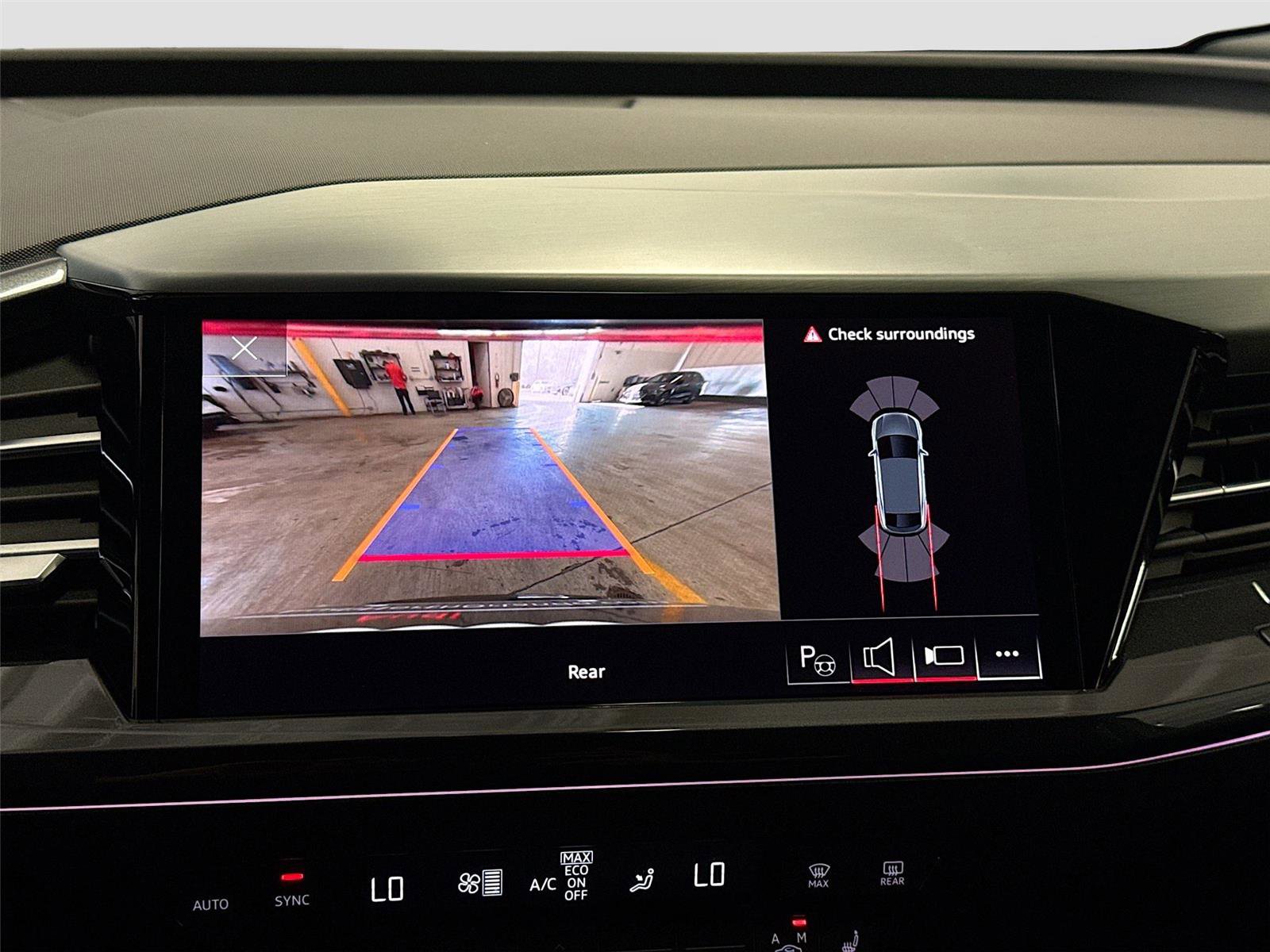 Certified 2023 Audi Q4 e-tron Prestige w/ Black Optic Package image 14