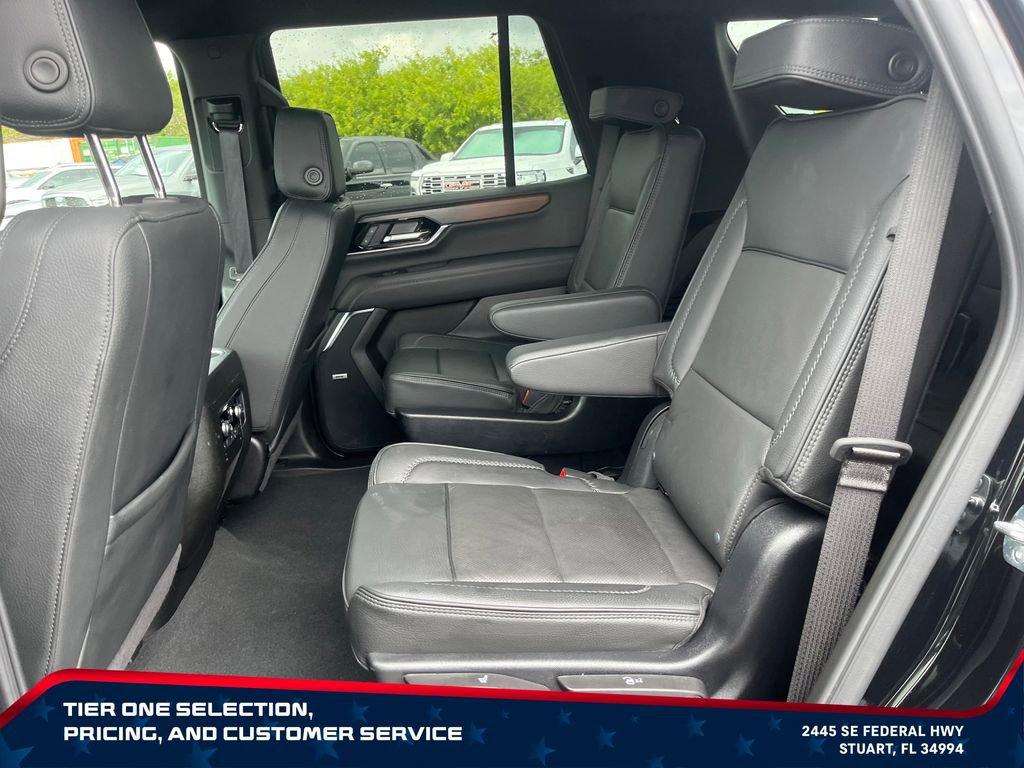 Used 2025 GMC Yukon Denali AWD/4WD image 29