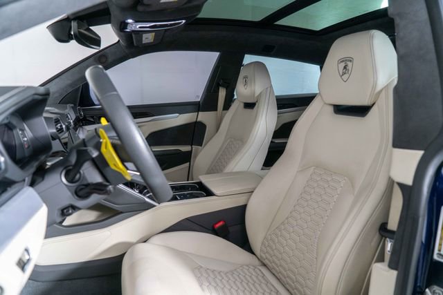Used 2019 Lamborghini Urus image 20