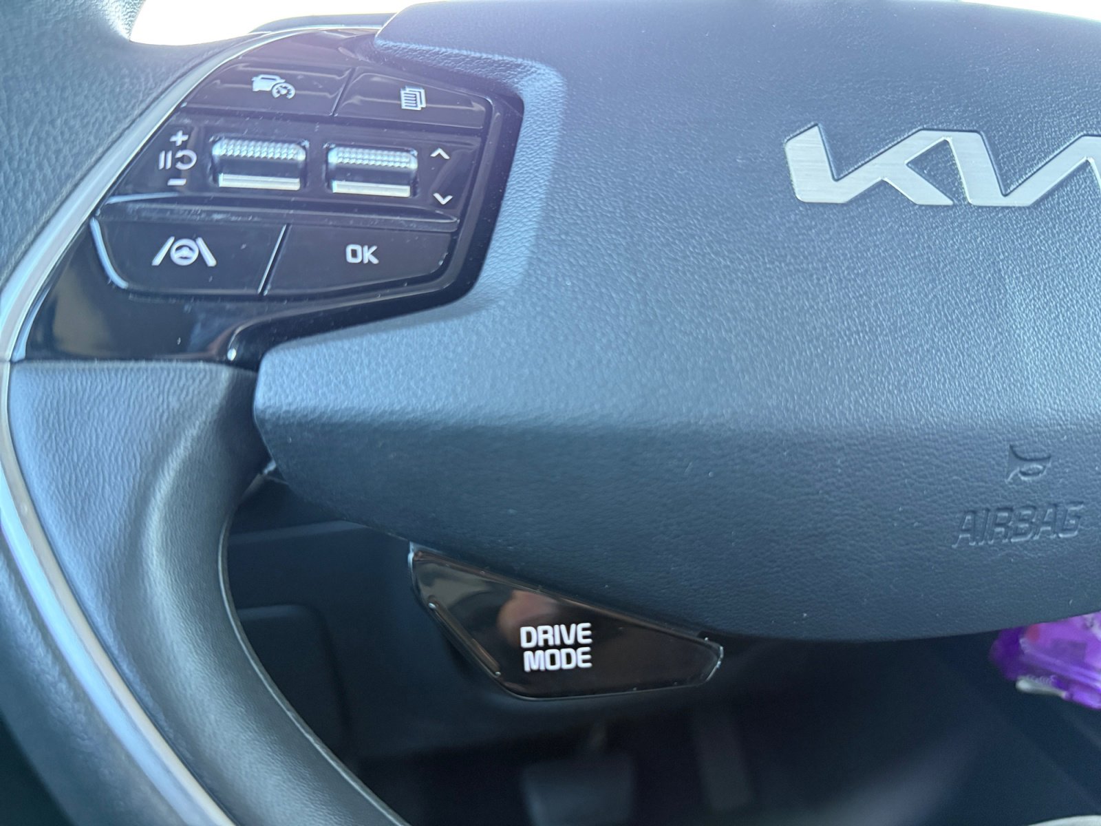Used 2024 Kia Niro LX FWD image 19