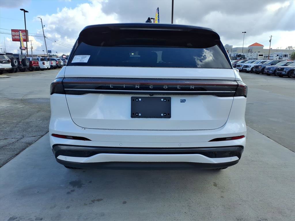 New 2026 Lincoln Nautilus Reserve w/ Jet Appearance Package image 4