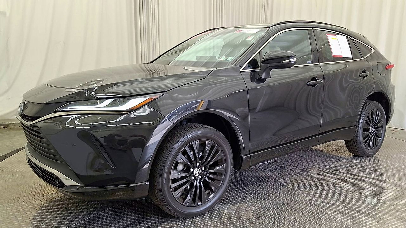 Certified 2024 Toyota Venza Nightshade image 7