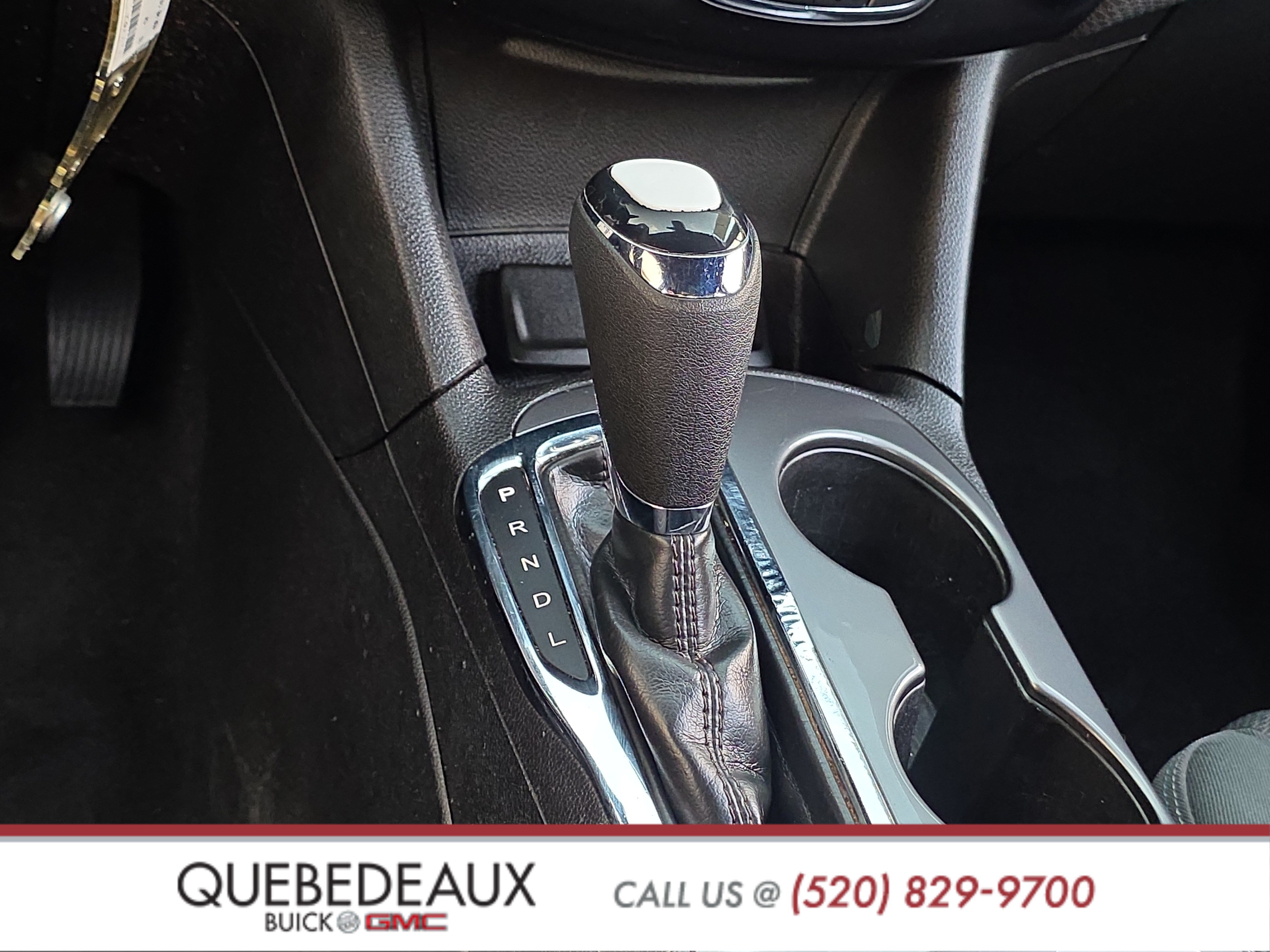 Used 2018 Chevrolet Cruze LT w/ Redline Edition FWD image 17