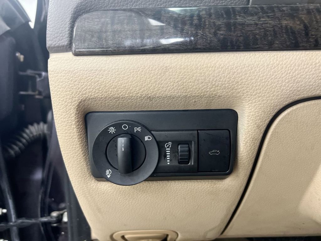 Used 2007 Mercury Milan Premier AWD/4WD image 16