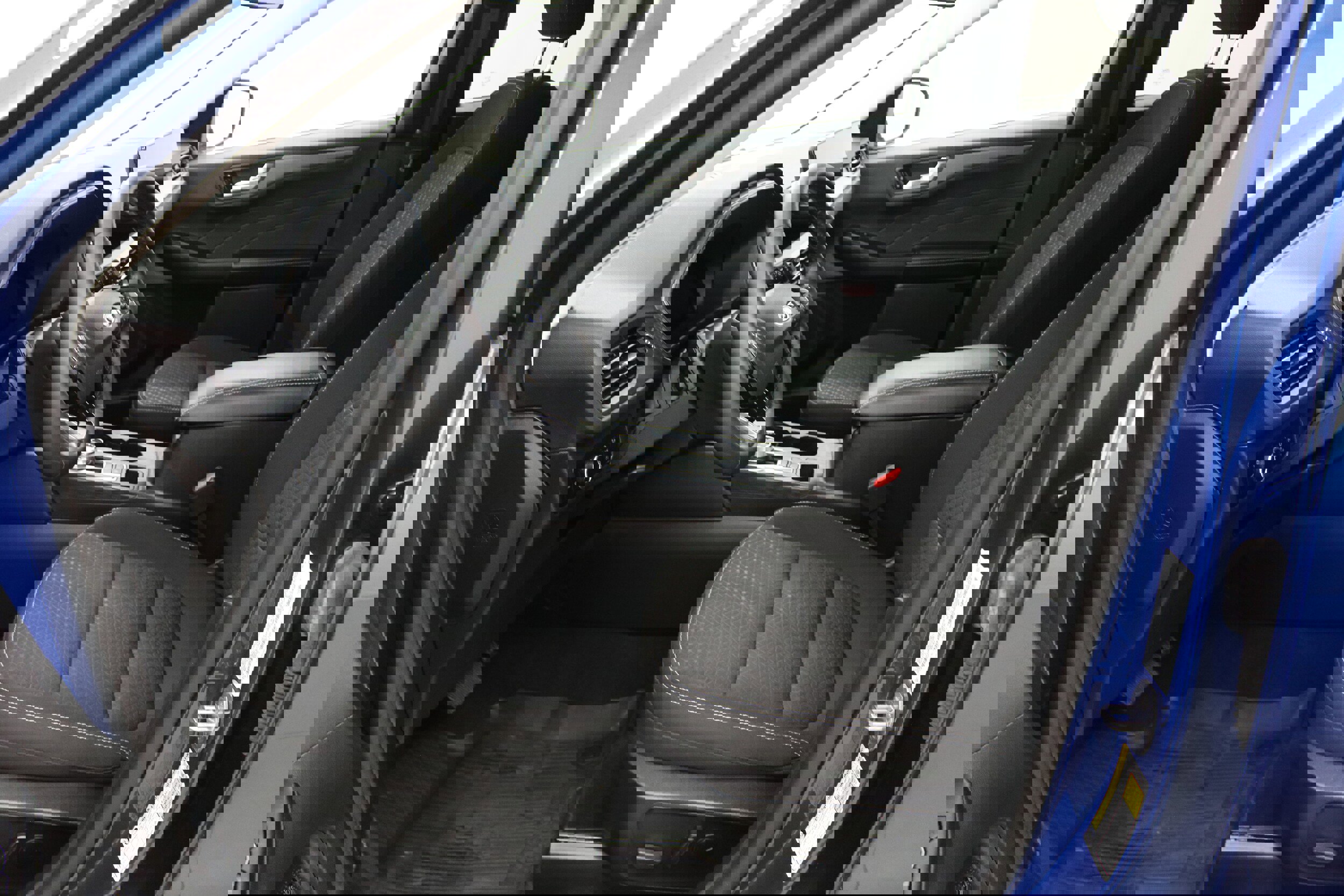 Used 2023 Ford Escape Active w/ Tech Pack #2 image 2