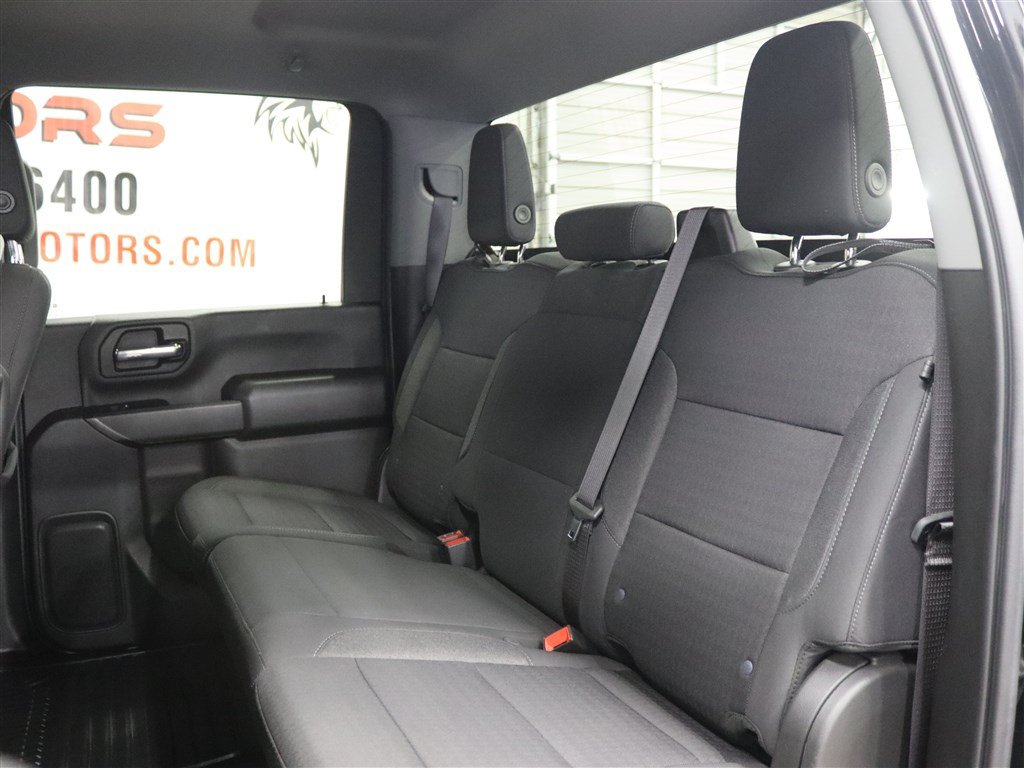 Used 2024 Chevrolet Silverado 2500 Custom w/ Custom Value Package AWD/4WD image 16