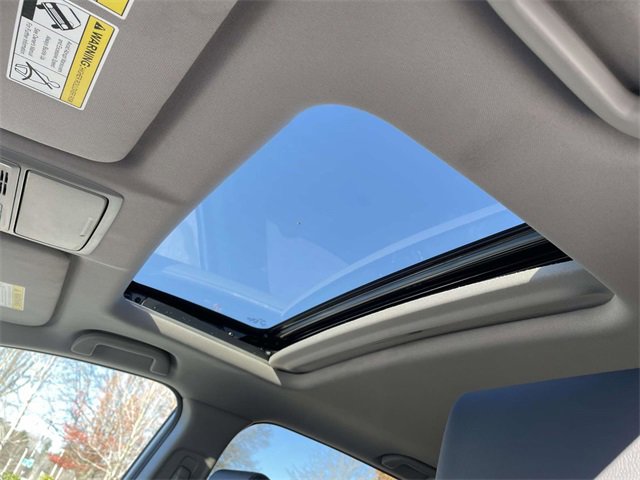 Used 2022 Honda CR-V Touring image 23