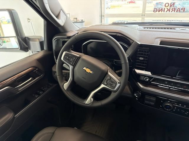 New 2026 Chevrolet Silverado 3500 LT AWD/4WD image 33