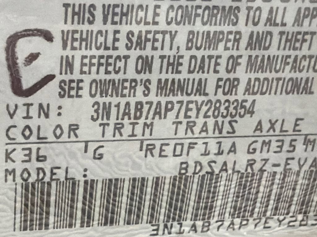 Used 2014 Nissan Sentra SR FWD image 30