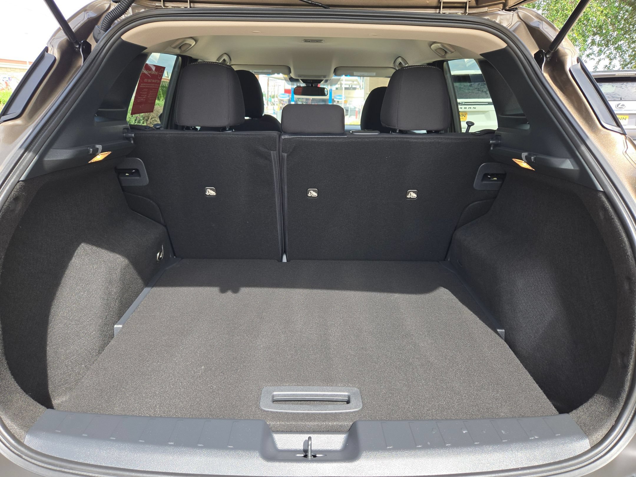 Certified 2025 Nissan Kicks SV FWD image 23