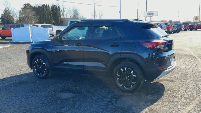 Certified 2021 Chevrolet TrailBlazer LT w/ Sun and Liftgate Package image 6