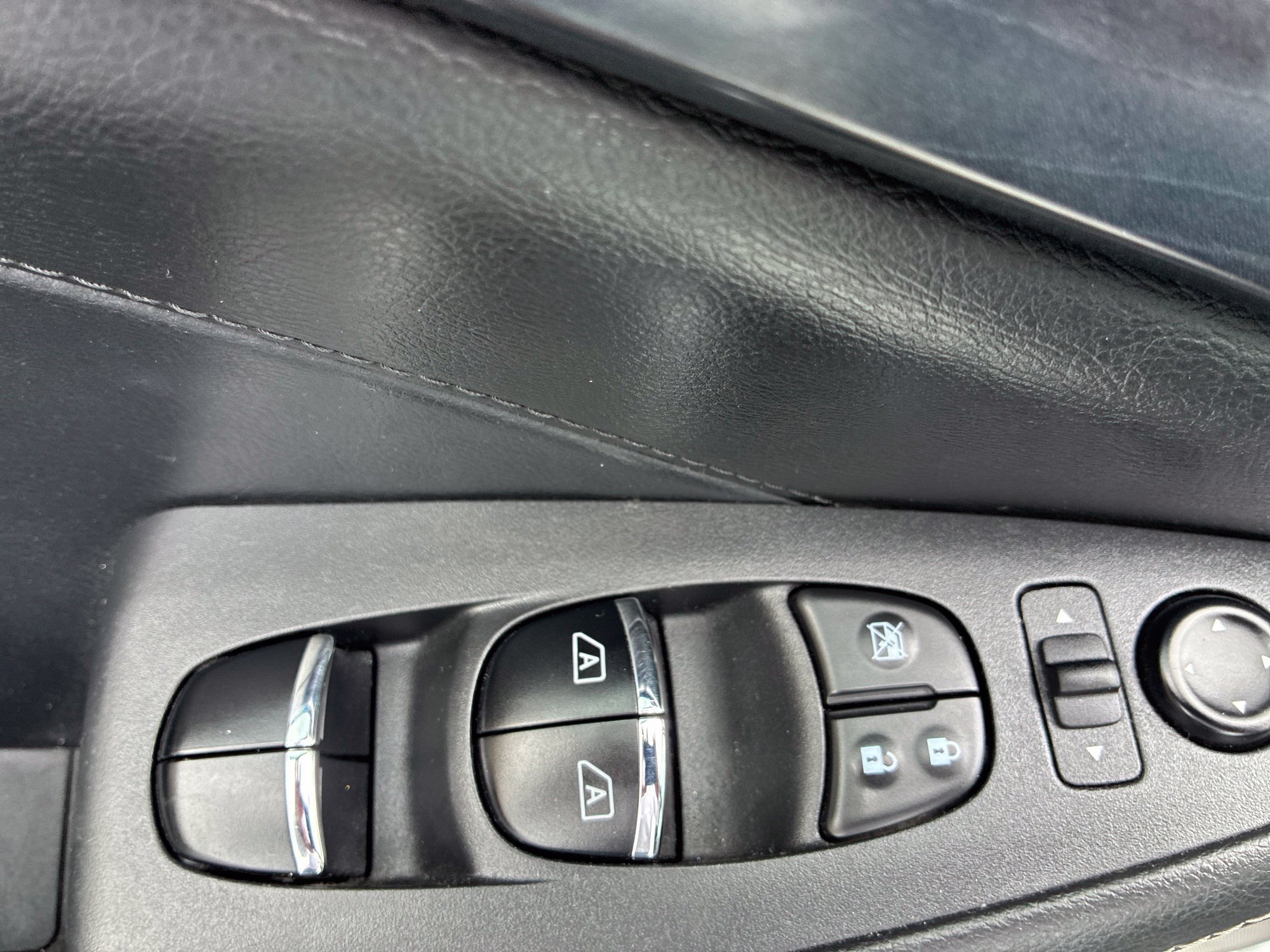 Used 2021 Nissan Maxima Platinum w/ Sport Mat Group FWD image 11