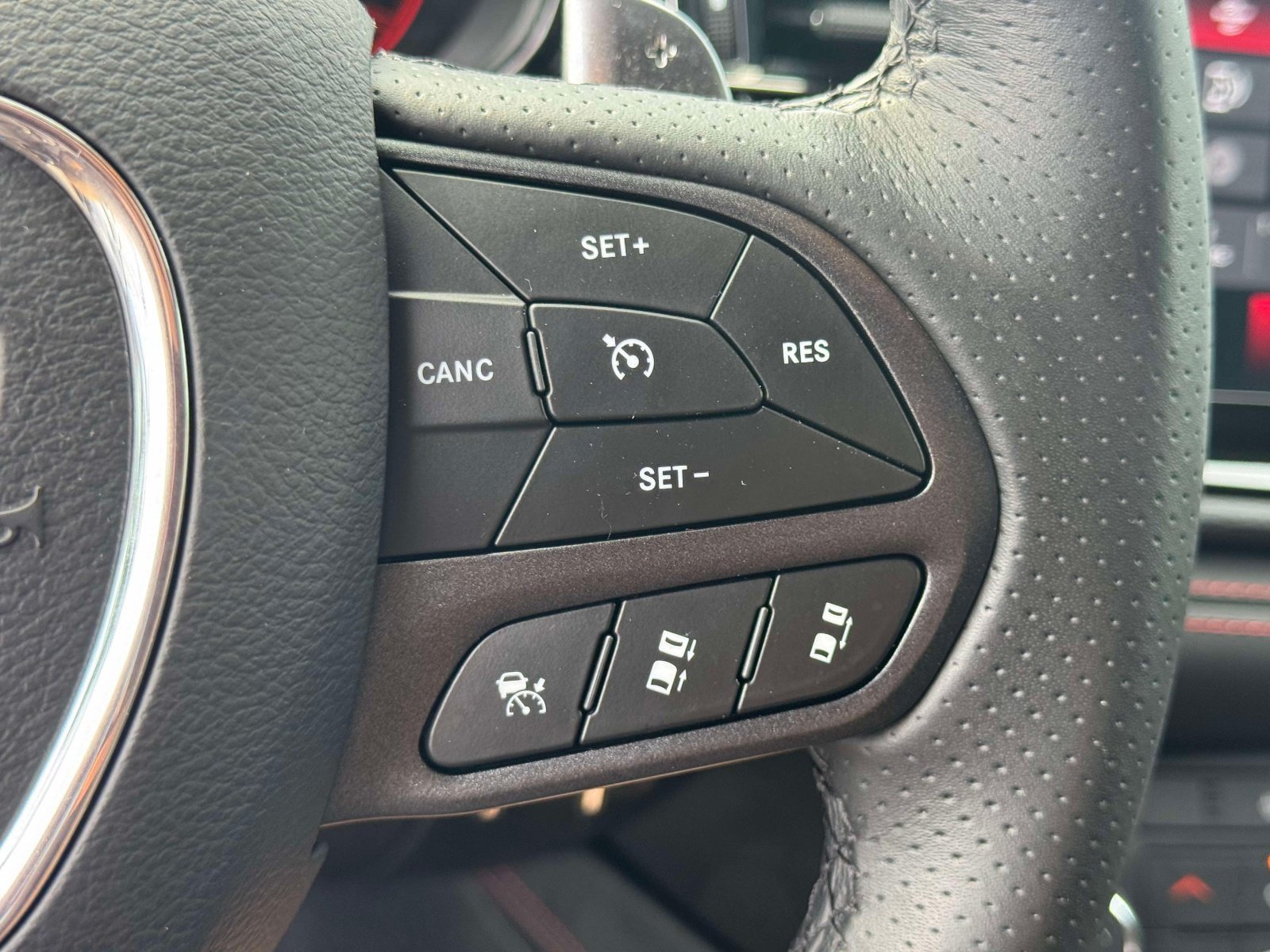 Used 2023 Dodge Durango GT AWD/4WD image 21