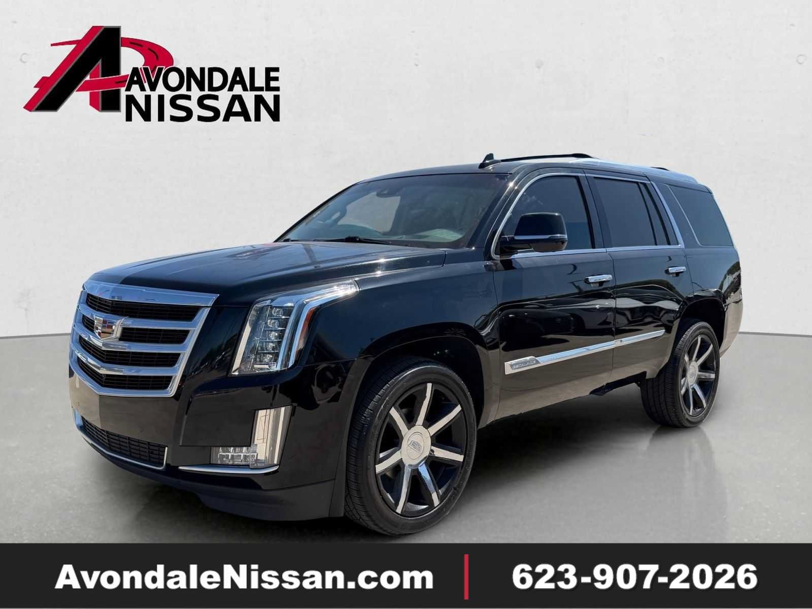 Used 2016 Cadillac Escalade Luxury AWD/4WD image 1